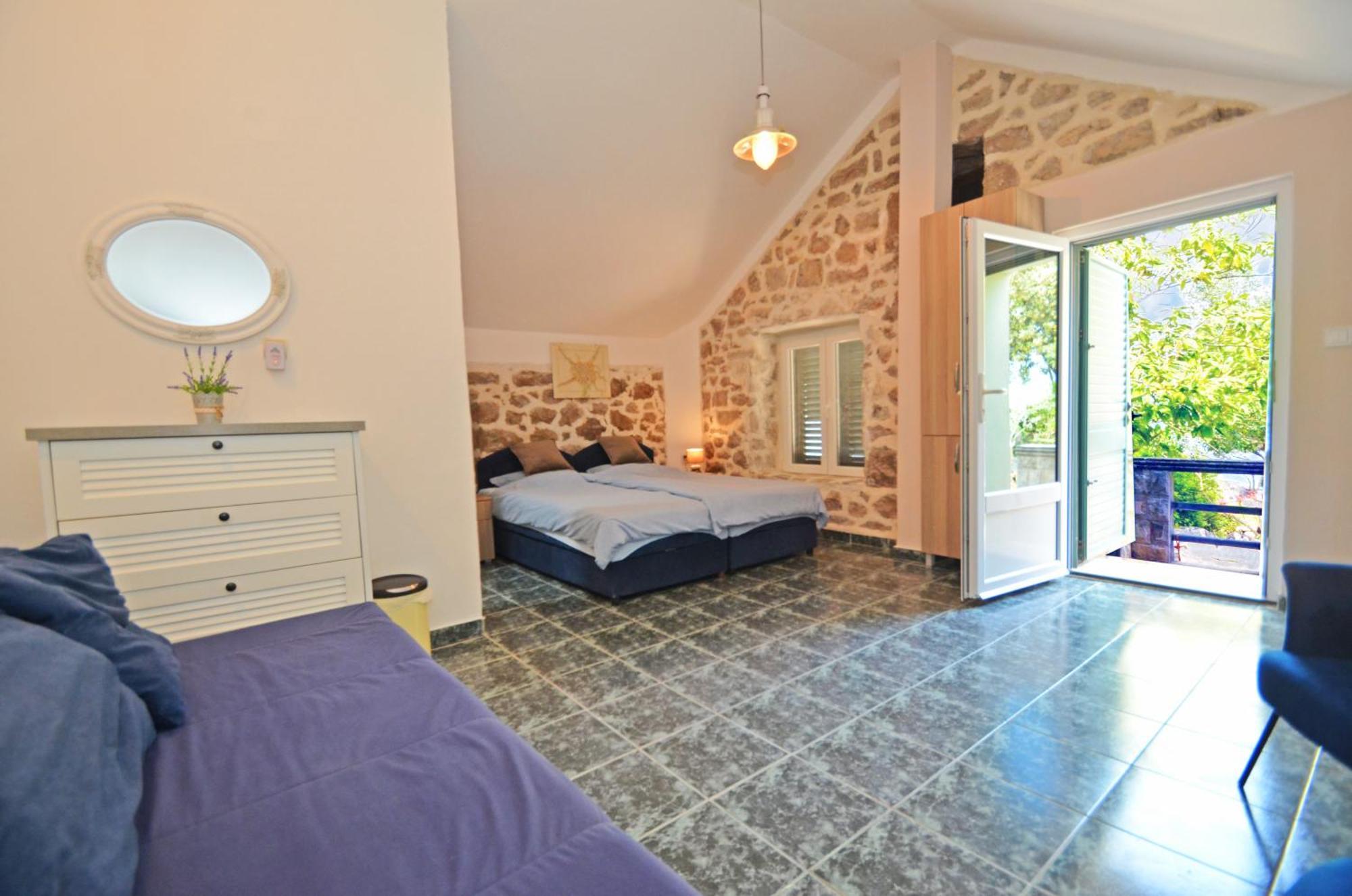 Holiday Home Brinic Tivat Exterior photo